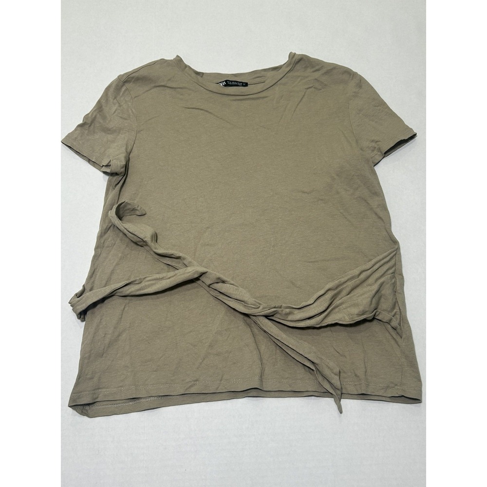 Zara Women's Beige Solid Crew Neck Short Sleeve Pullover T-Shirt. Small
